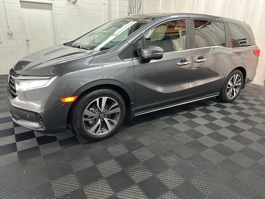 used 2024 Honda Odyssey car, priced at $34,500