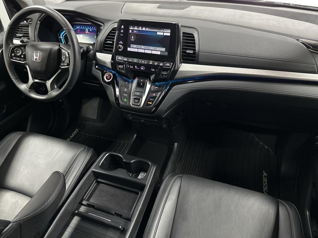 used 2024 Honda Odyssey car, priced at $34,500