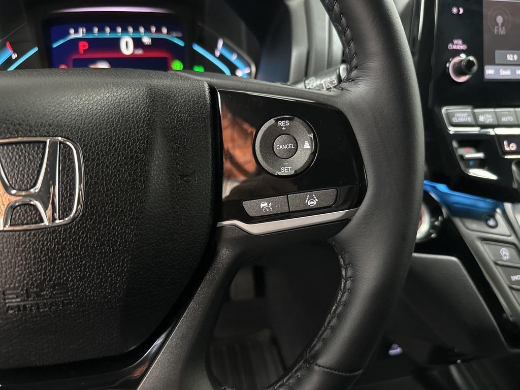 used 2024 Honda Odyssey car, priced at $34,500