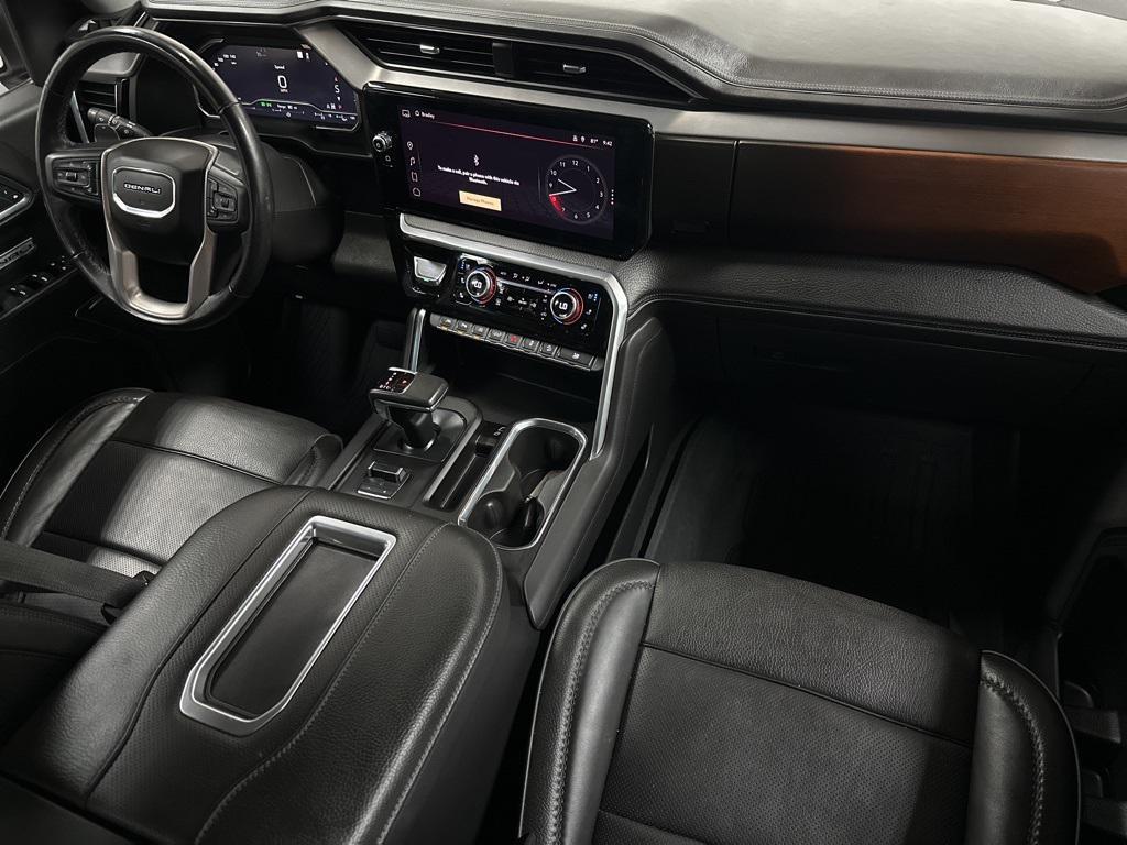 used 2022 GMC Sierra 1500 car, priced at $41,500