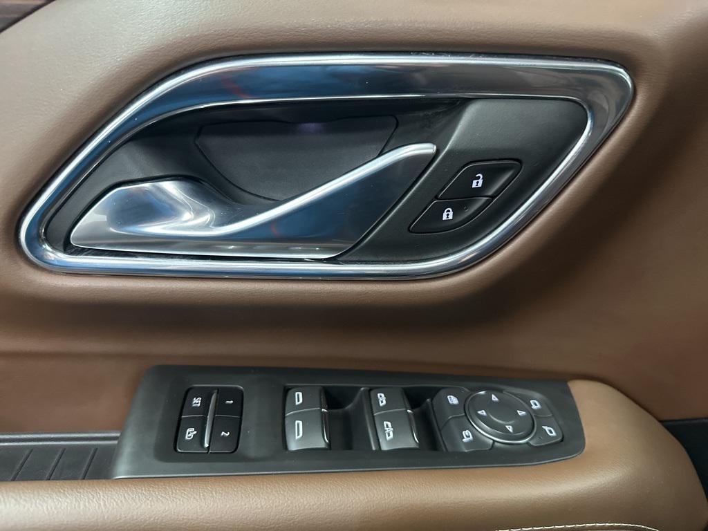 used 2023 Chevrolet Suburban car, priced at $56,995