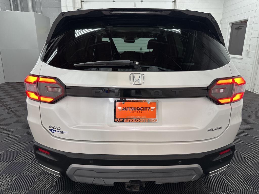 used 2024 Honda Pilot car, priced at $38,000
