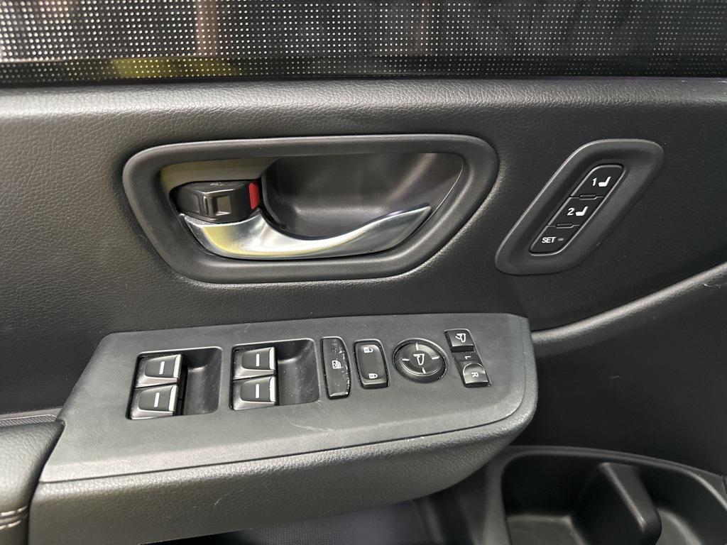 used 2024 Honda Pilot car, priced at $38,000