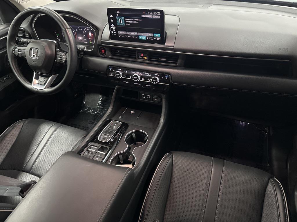 used 2024 Honda Pilot car, priced at $38,000