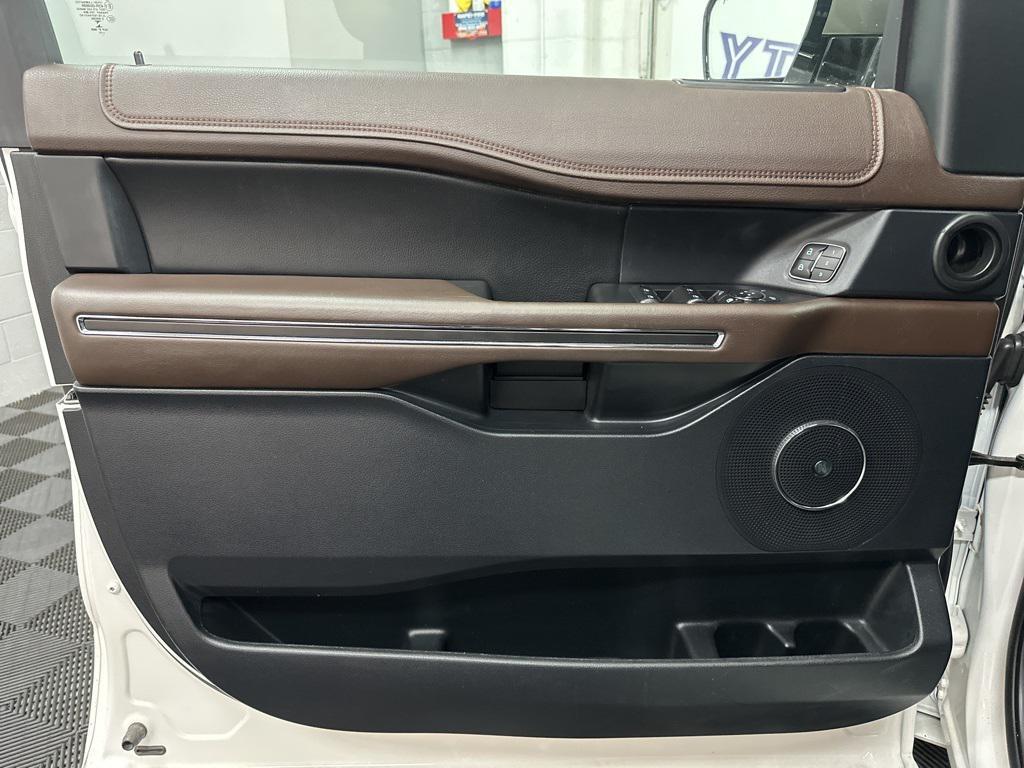 used 2021 Ford Expedition car, priced at $39,500