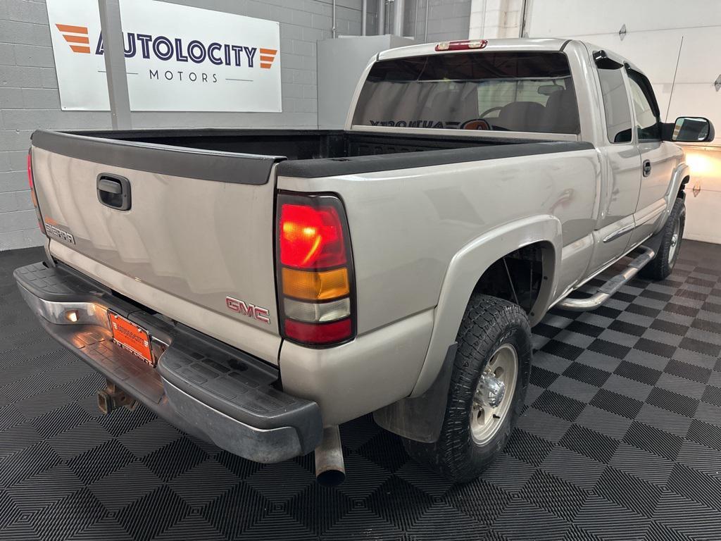 used 2004 GMC Sierra 2500 car, priced at $11,500