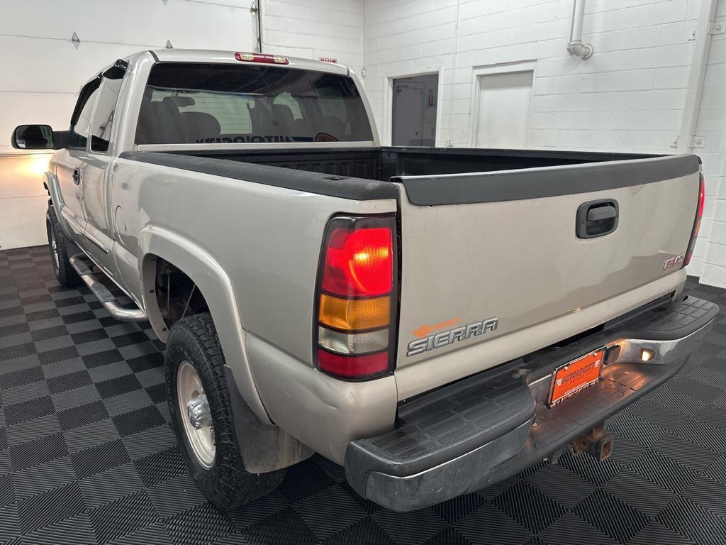 used 2004 GMC Sierra 2500 car, priced at $11,500