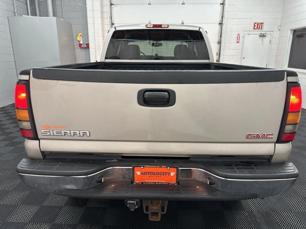 used 2004 GMC Sierra 2500 car, priced at $11,500
