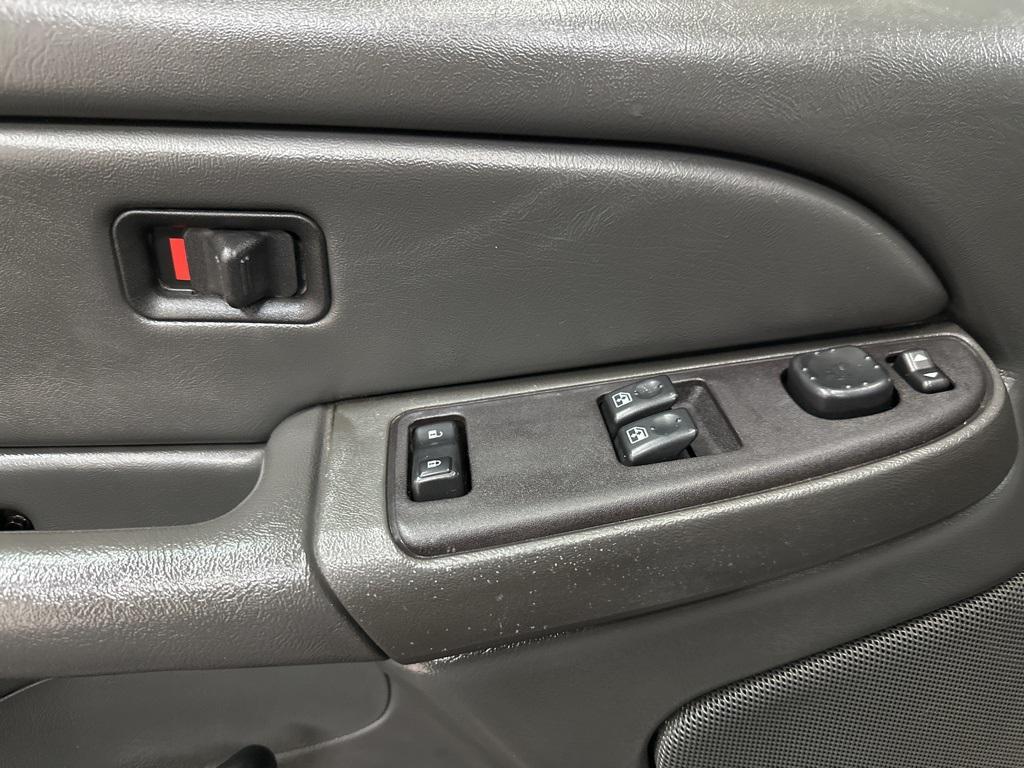 used 2004 GMC Sierra 2500 car, priced at $11,500