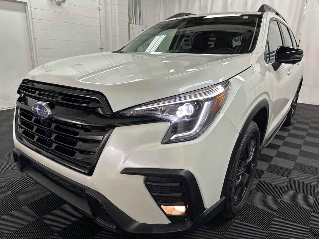 used 2023 Subaru Ascent car, priced at $28,000