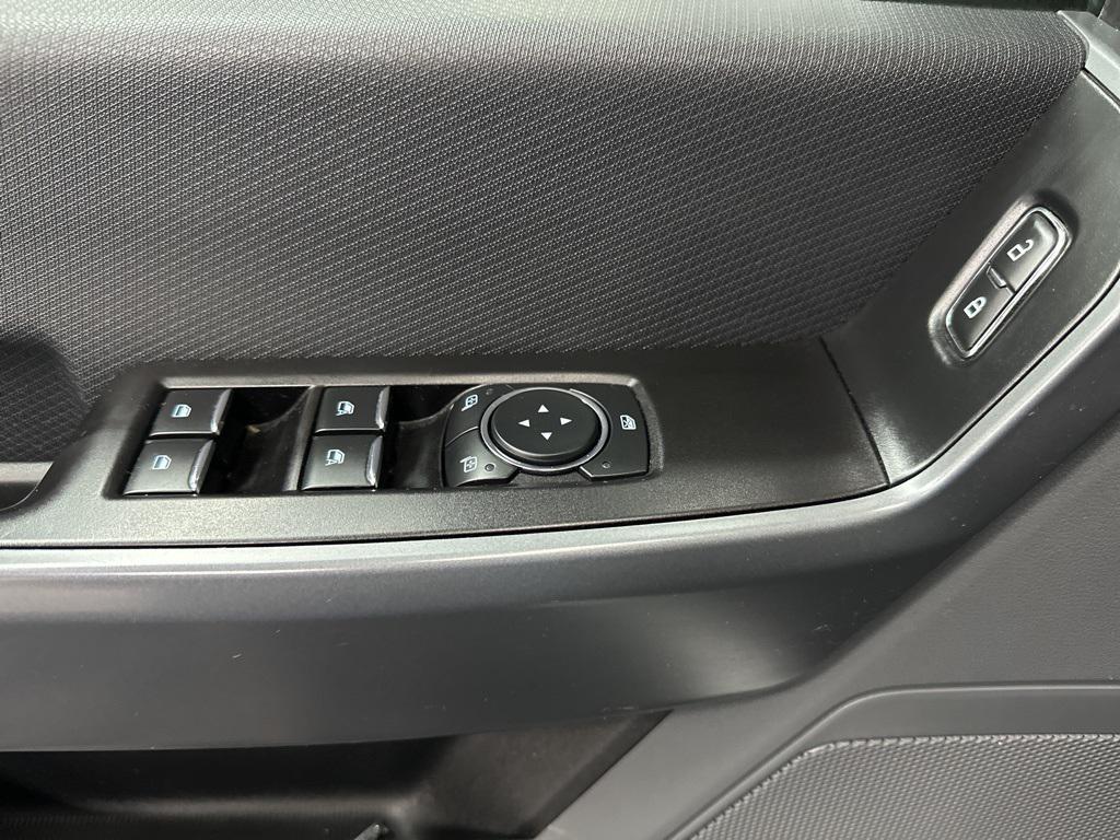 used 2021 Ford F-150 car, priced at $27,995