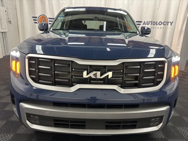 used 2024 Kia Telluride car, priced at $40,800