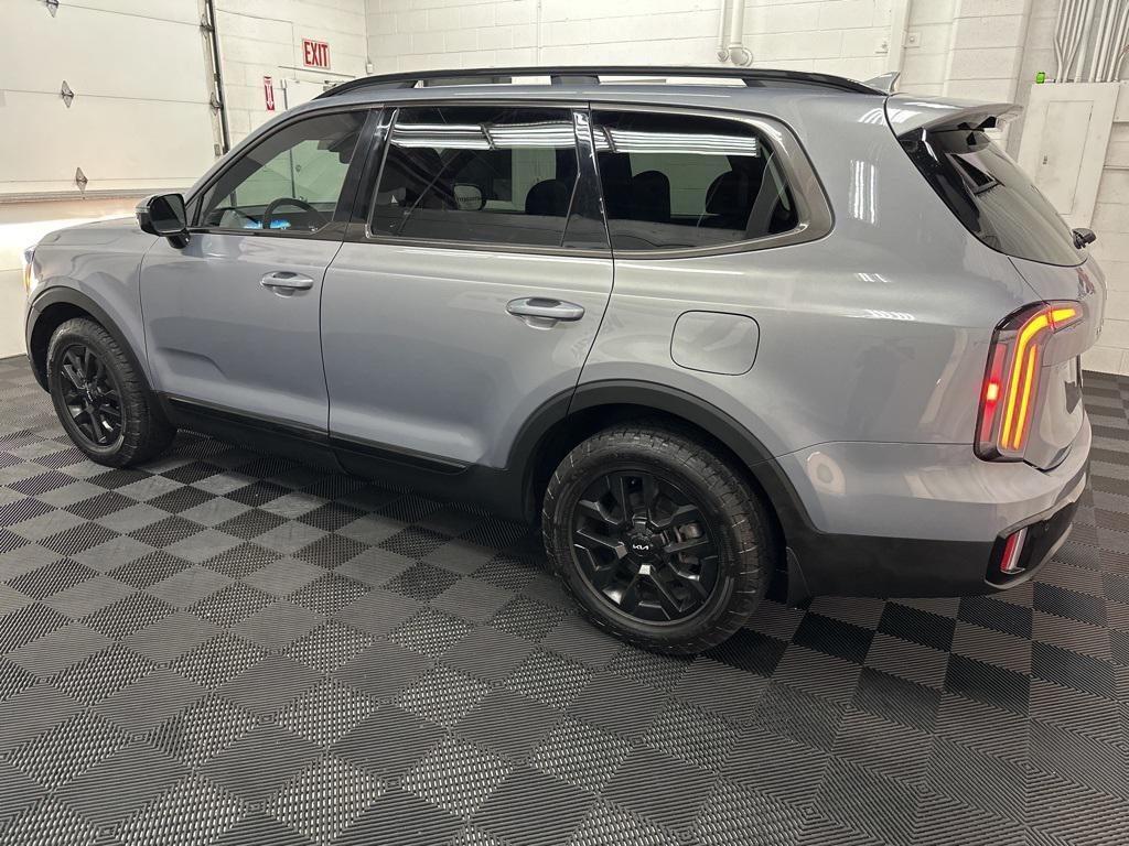 used 2024 Kia Telluride car, priced at $38,000