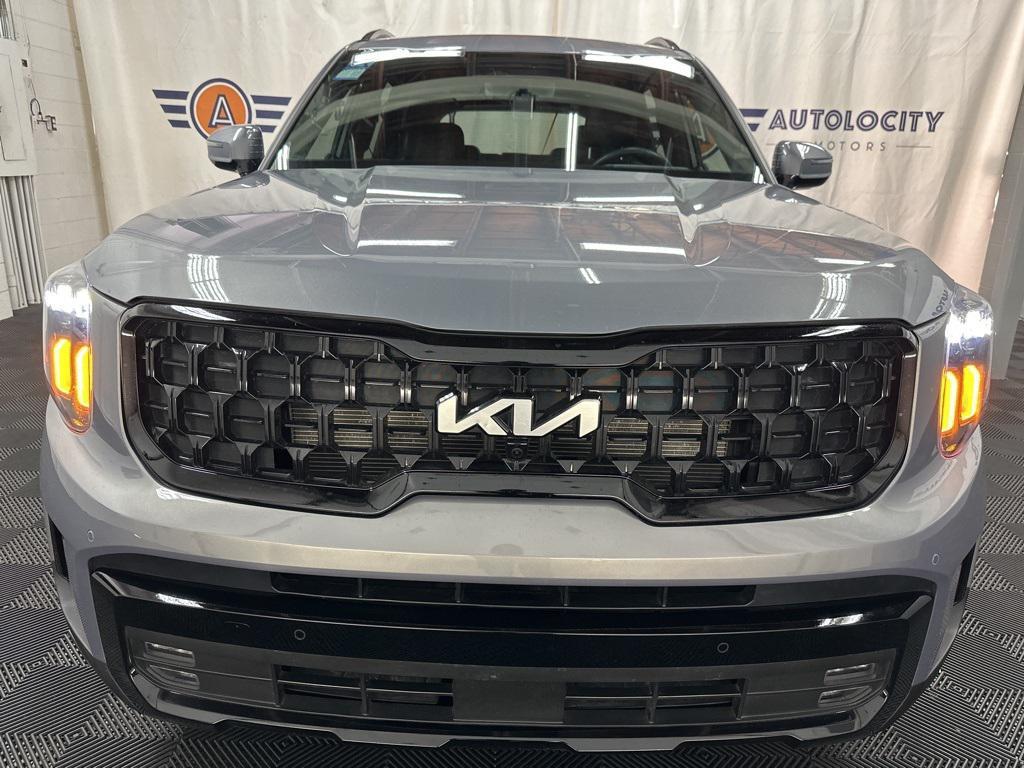 used 2024 Kia Telluride car, priced at $38,000