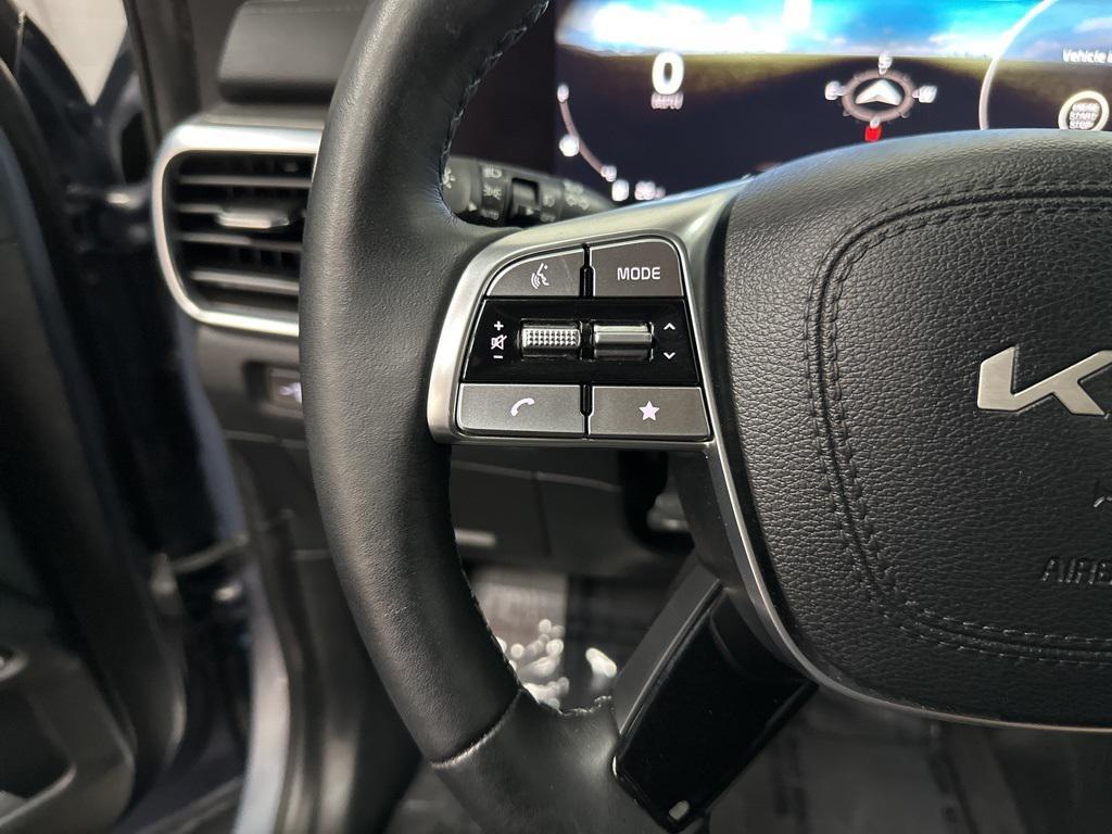 used 2024 Kia Telluride car, priced at $38,000