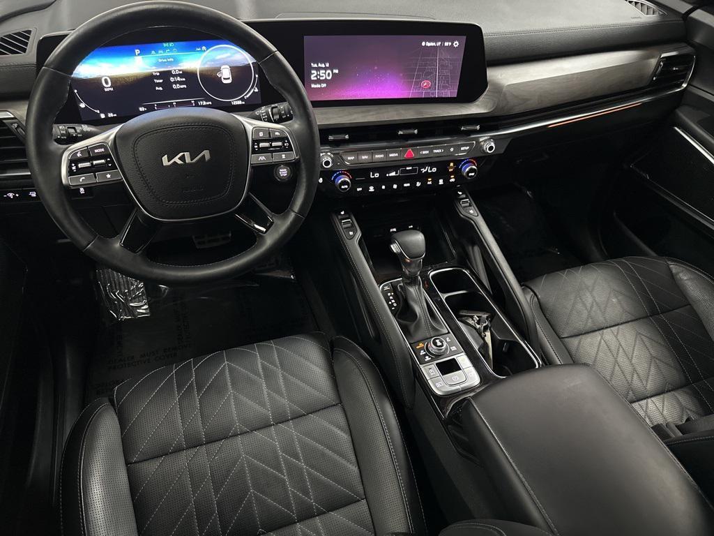 used 2024 Kia Telluride car, priced at $38,000