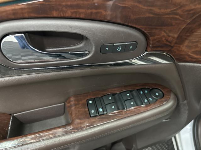 used 2016 Buick Enclave car, priced at $14,000