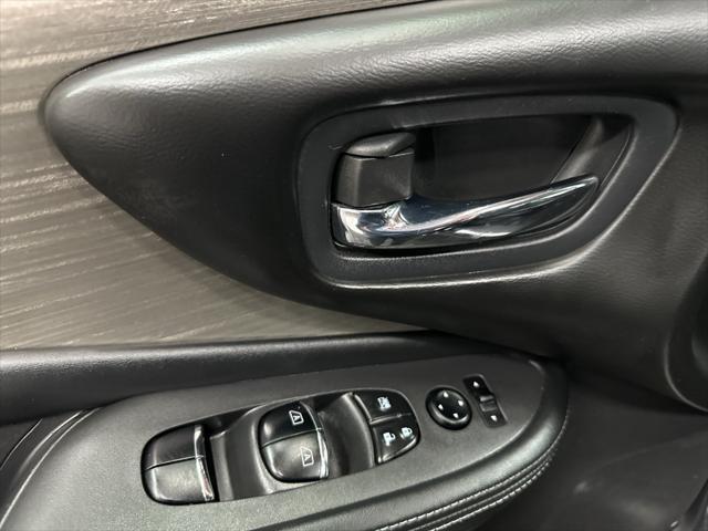 used 2017 Nissan Murano car, priced at $16,000