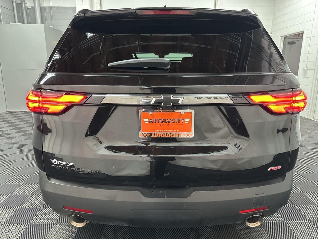 used 2023 Chevrolet Traverse car, priced at $32,495