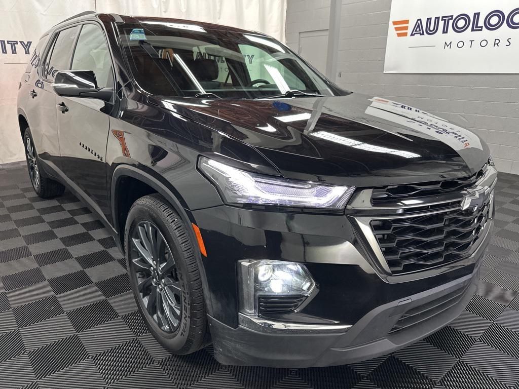 used 2023 Chevrolet Traverse car, priced at $32,495