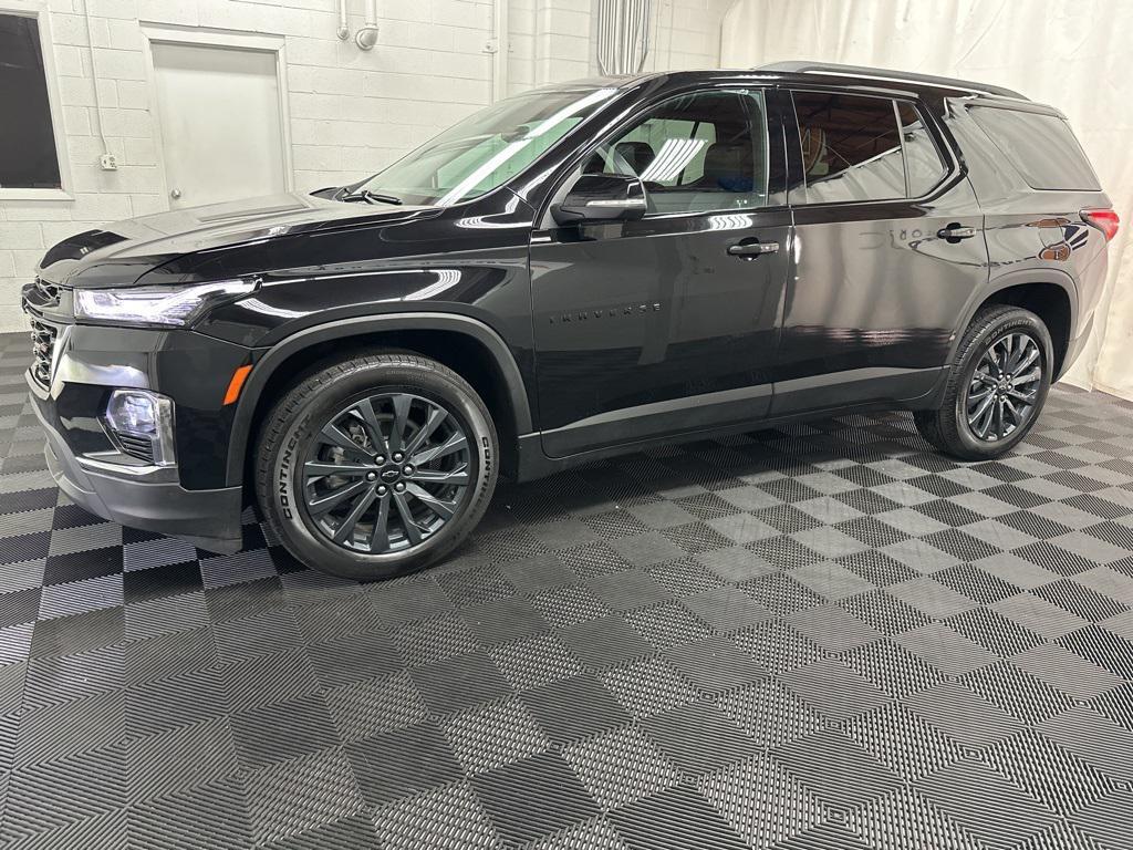 used 2023 Chevrolet Traverse car, priced at $32,495