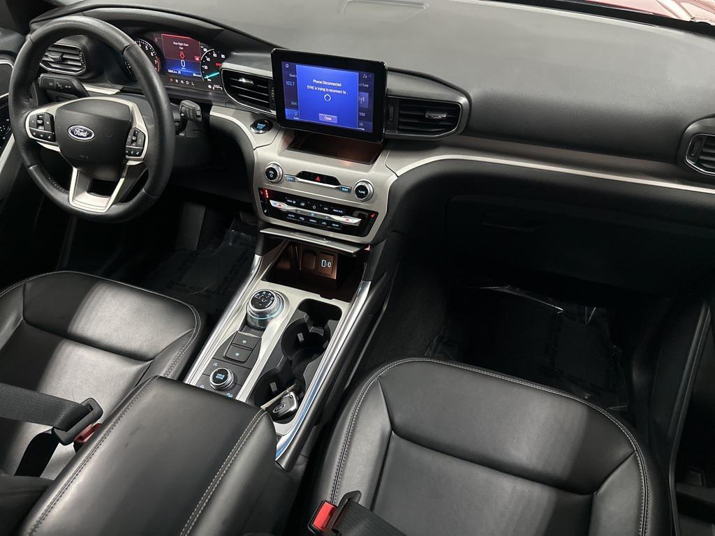 used 2024 Ford Explorer car, priced at $33,000