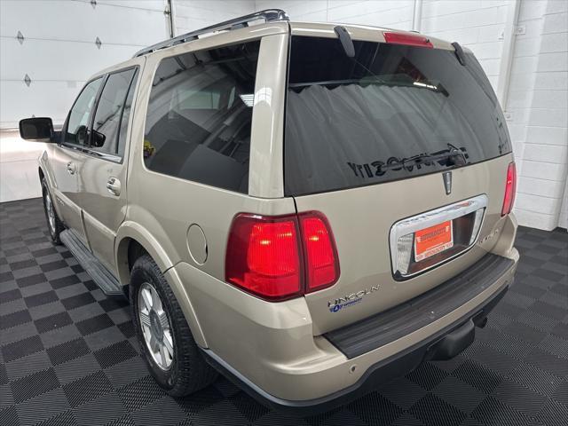 used 2006 Lincoln Navigator car, priced at $6,500