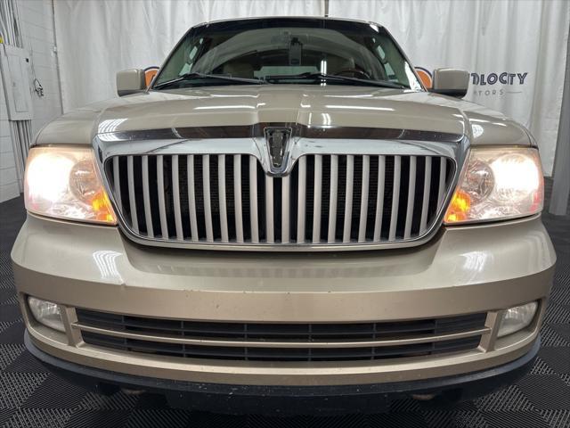 used 2006 Lincoln Navigator car, priced at $6,500