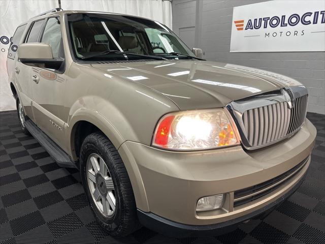 used 2006 Lincoln Navigator car, priced at $6,500