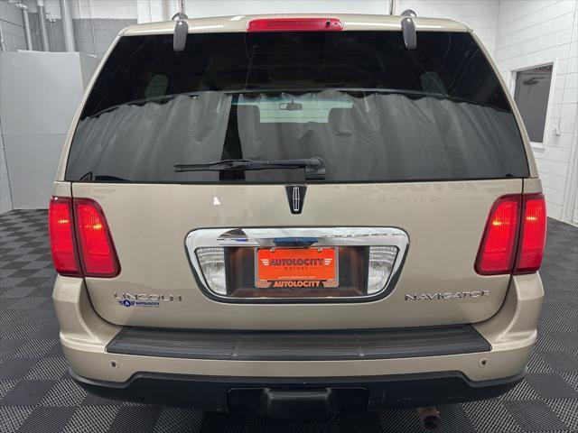 used 2006 Lincoln Navigator car, priced at $6,500