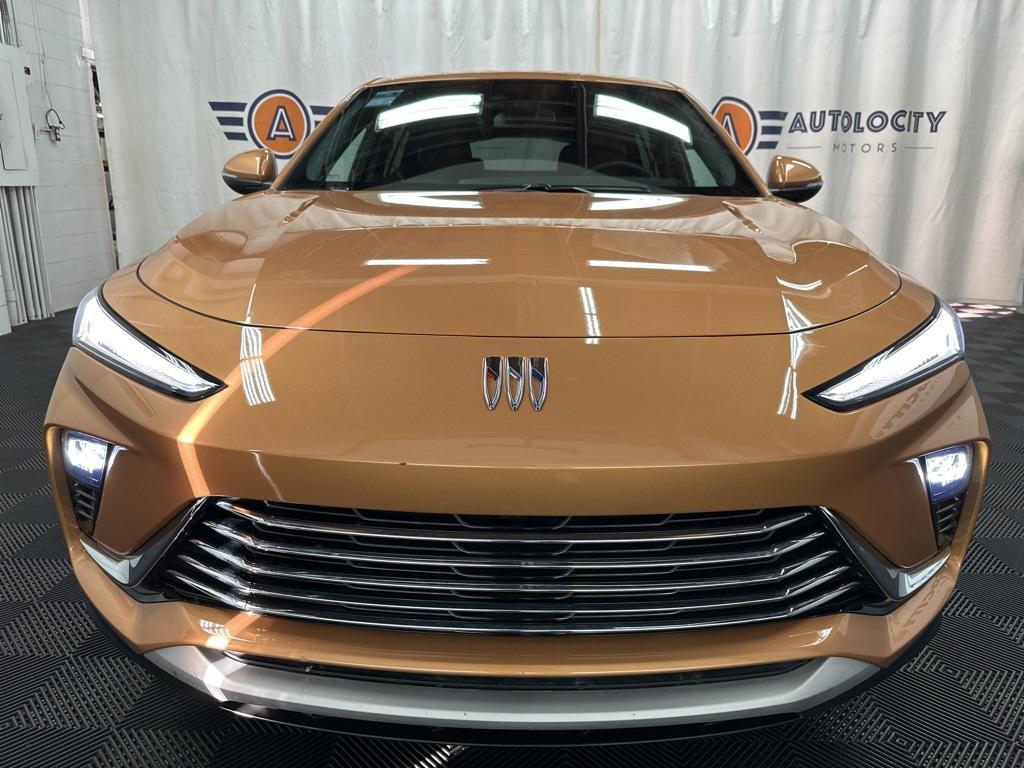 used 2025 Buick Envista car, priced at $18,500