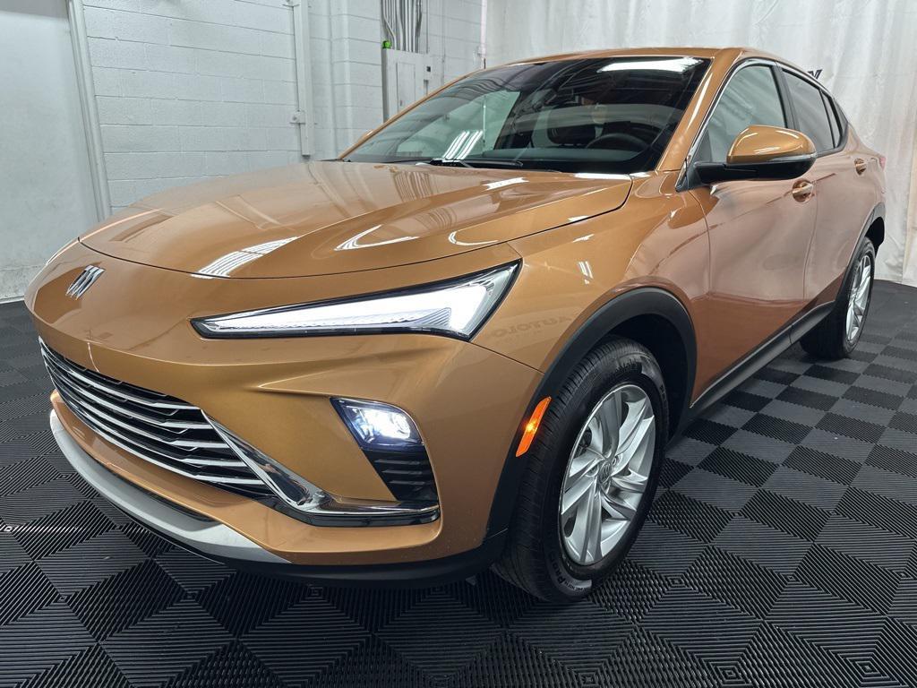 used 2025 Buick Envista car, priced at $18,500