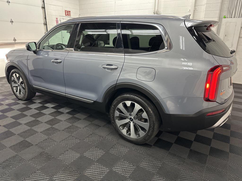 used 2022 Kia Telluride car, priced at $25,000