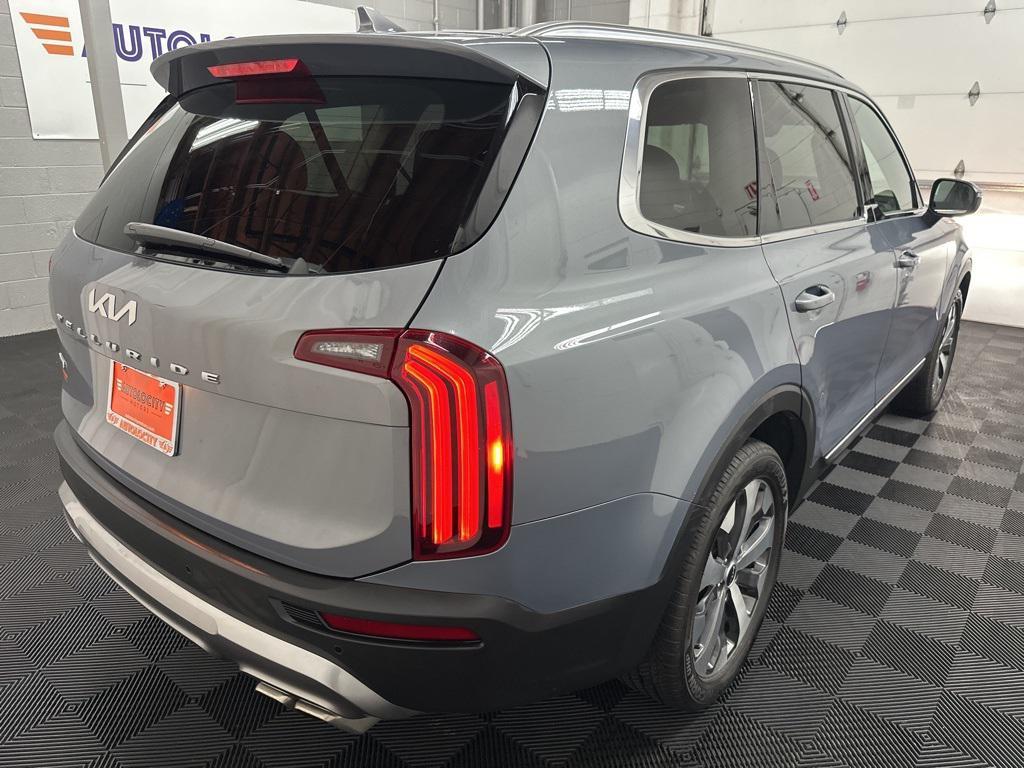 used 2022 Kia Telluride car, priced at $25,000