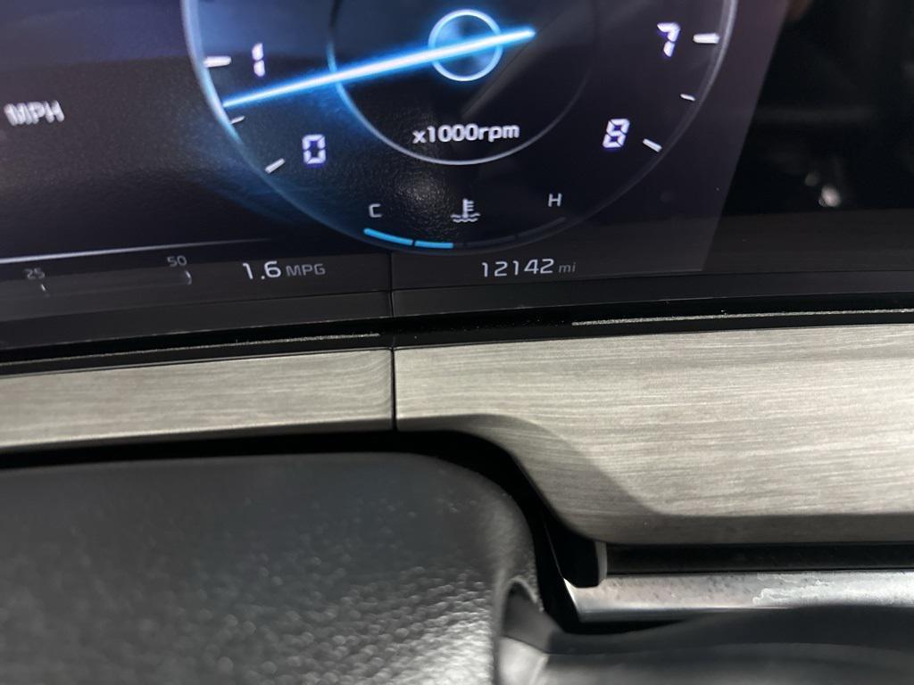 used 2024 Kia Telluride car, priced at $37,000