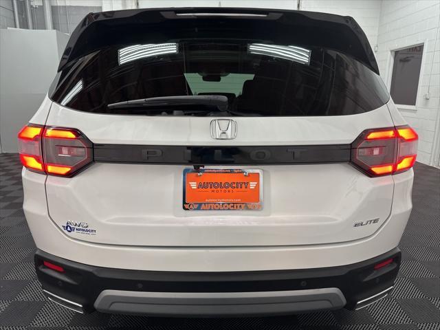 used 2025 Honda Pilot car, priced at $42,000