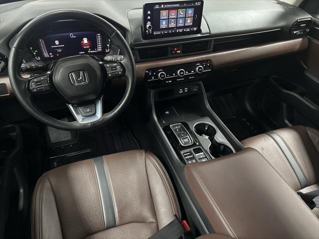 used 2025 Honda Pilot car, priced at $42,000