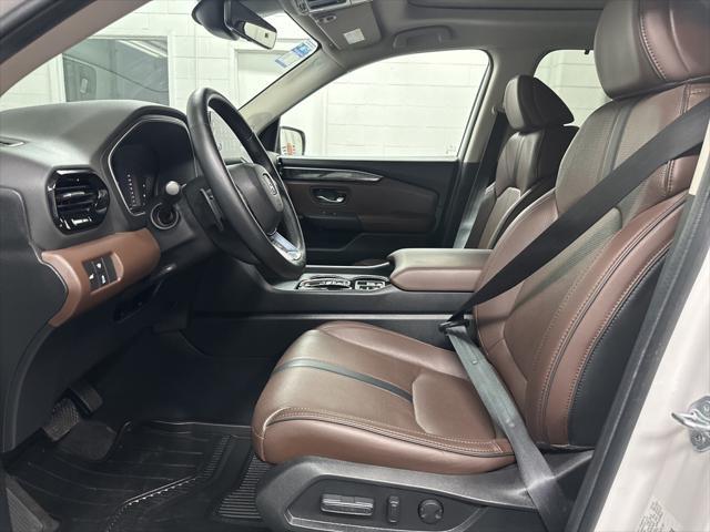 used 2025 Honda Pilot car, priced at $42,000