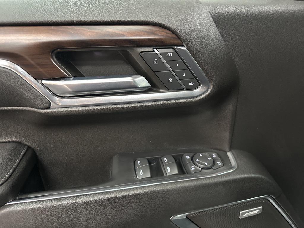 used 2023 GMC Sierra 1500 car, priced at $42,000