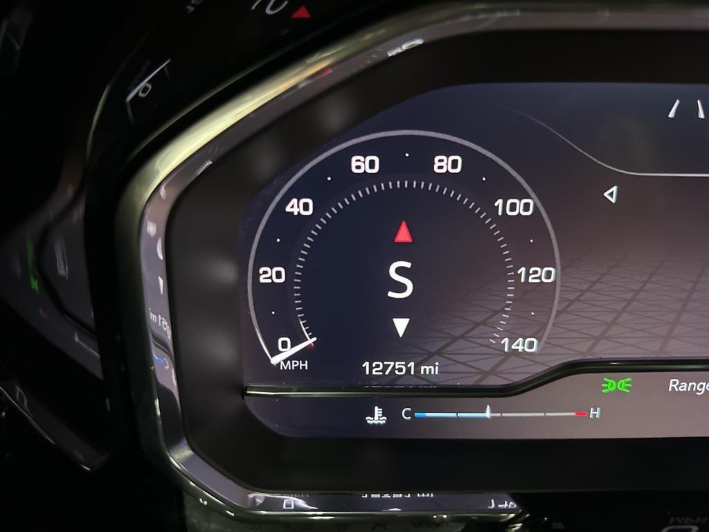 used 2023 GMC Sierra 1500 car, priced at $42,000