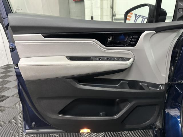 used 2024 Honda Odyssey car, priced at $34,000