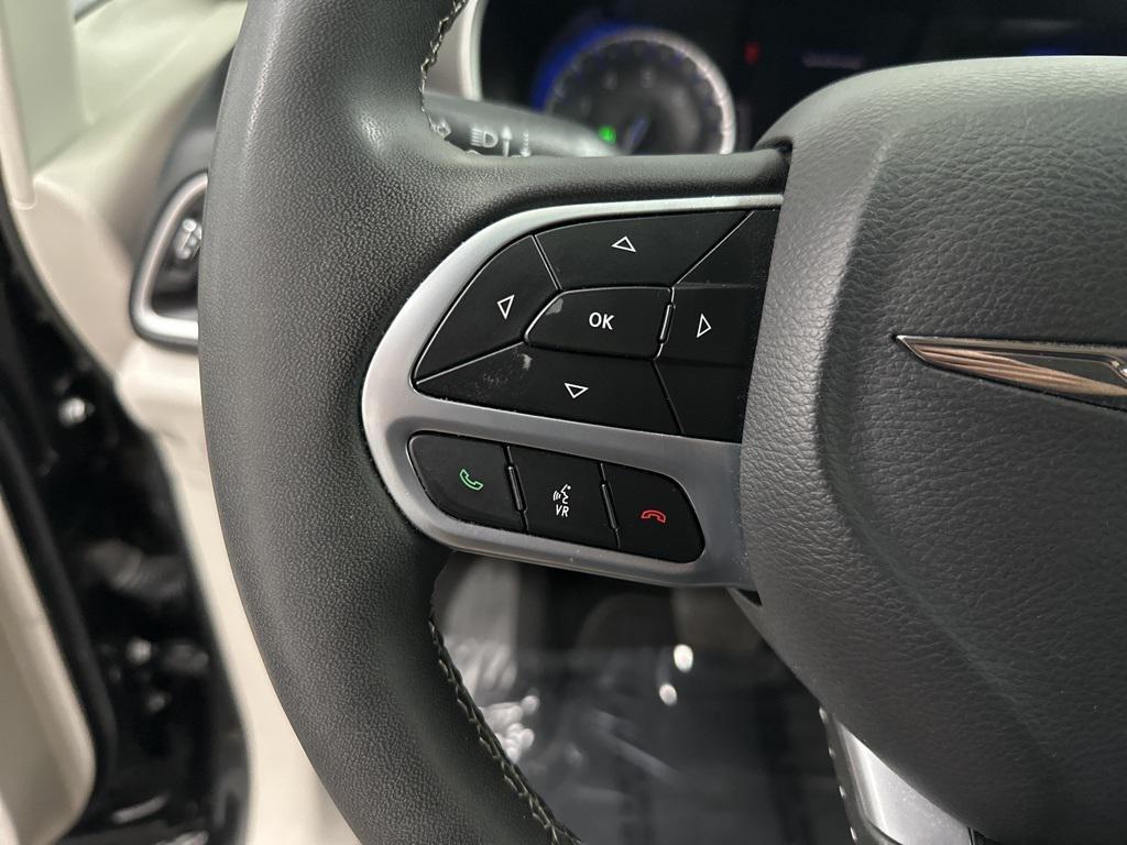 used 2023 Chrysler Pacifica car, priced at $21,500
