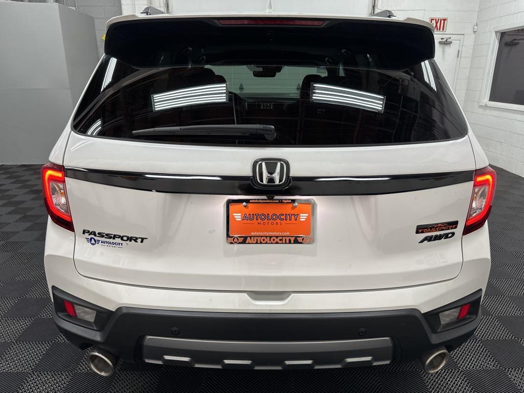 used 2024 Honda Passport car, priced at $32,000