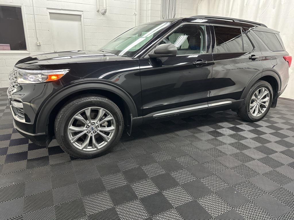 used 2022 Ford Explorer car, priced at $24,000