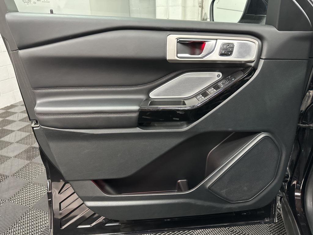 used 2024 Ford Explorer car, priced at $41,500