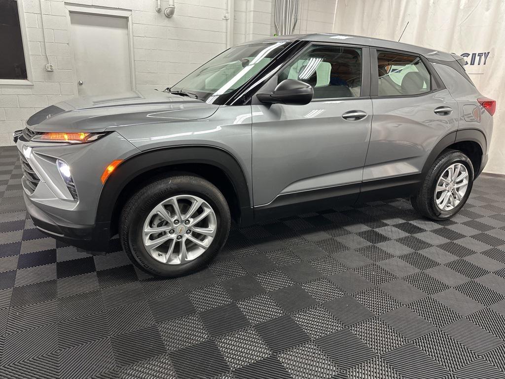 used 2024 Chevrolet TrailBlazer car, priced at $19,000