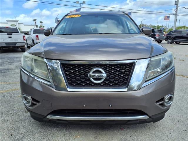 used 2014 Nissan Pathfinder car, priced at $6,495