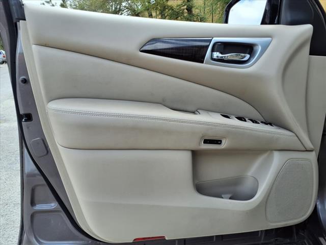 used 2014 Nissan Pathfinder car, priced at $6,495