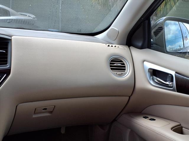 used 2014 Nissan Pathfinder car, priced at $6,495