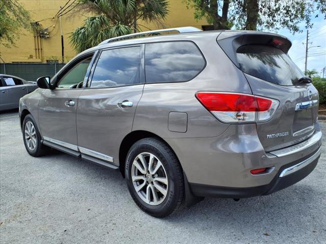 used 2014 Nissan Pathfinder car, priced at $6,495